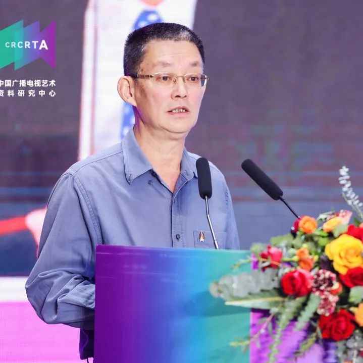 Alternative text Alternative text