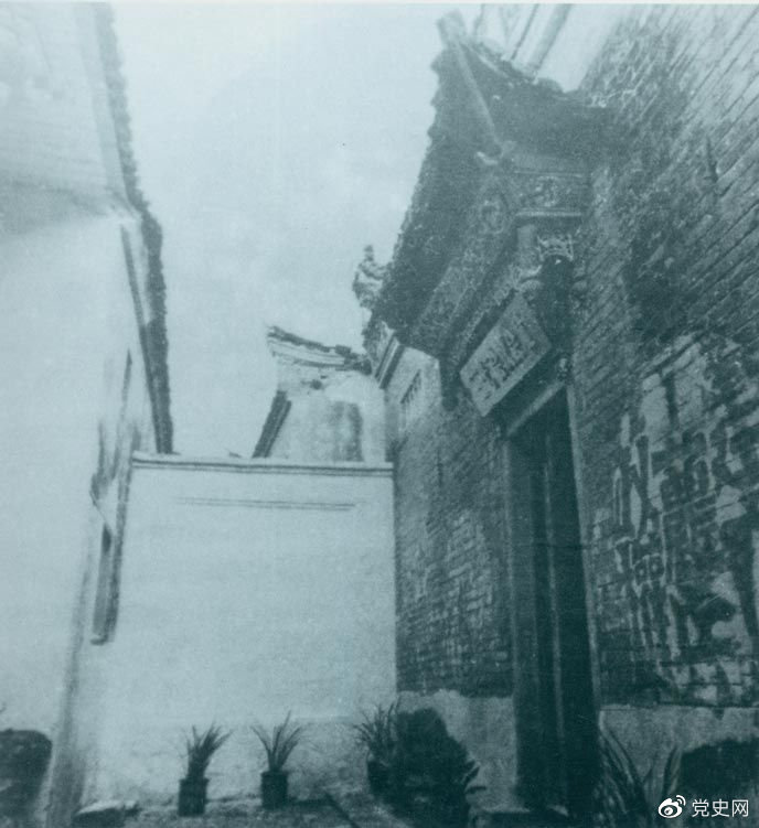 图为吉安县陂头村。1930年2月6日至9日,毛泽东在此主持召开中共红四军前委、赣西特委和红军第五军、第六军军委联席会议。 图为吉安县陂头村。1930年2月6日至9日,毛泽东在此主持召开中共红四军前委、赣西特委和红军第五军、第六军军委联席会议。