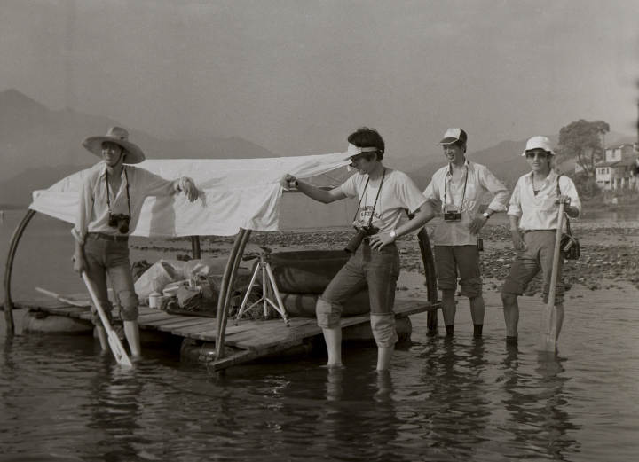 30多年前钱塘江考察( 金华日报 提供).jpg 30多年前钱塘江考察( 金华日报 提供).jpg